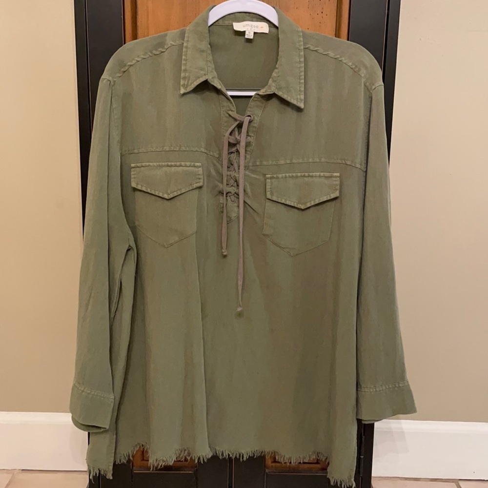 Umgee Size Xl Olive Green Long sleeve Shirt